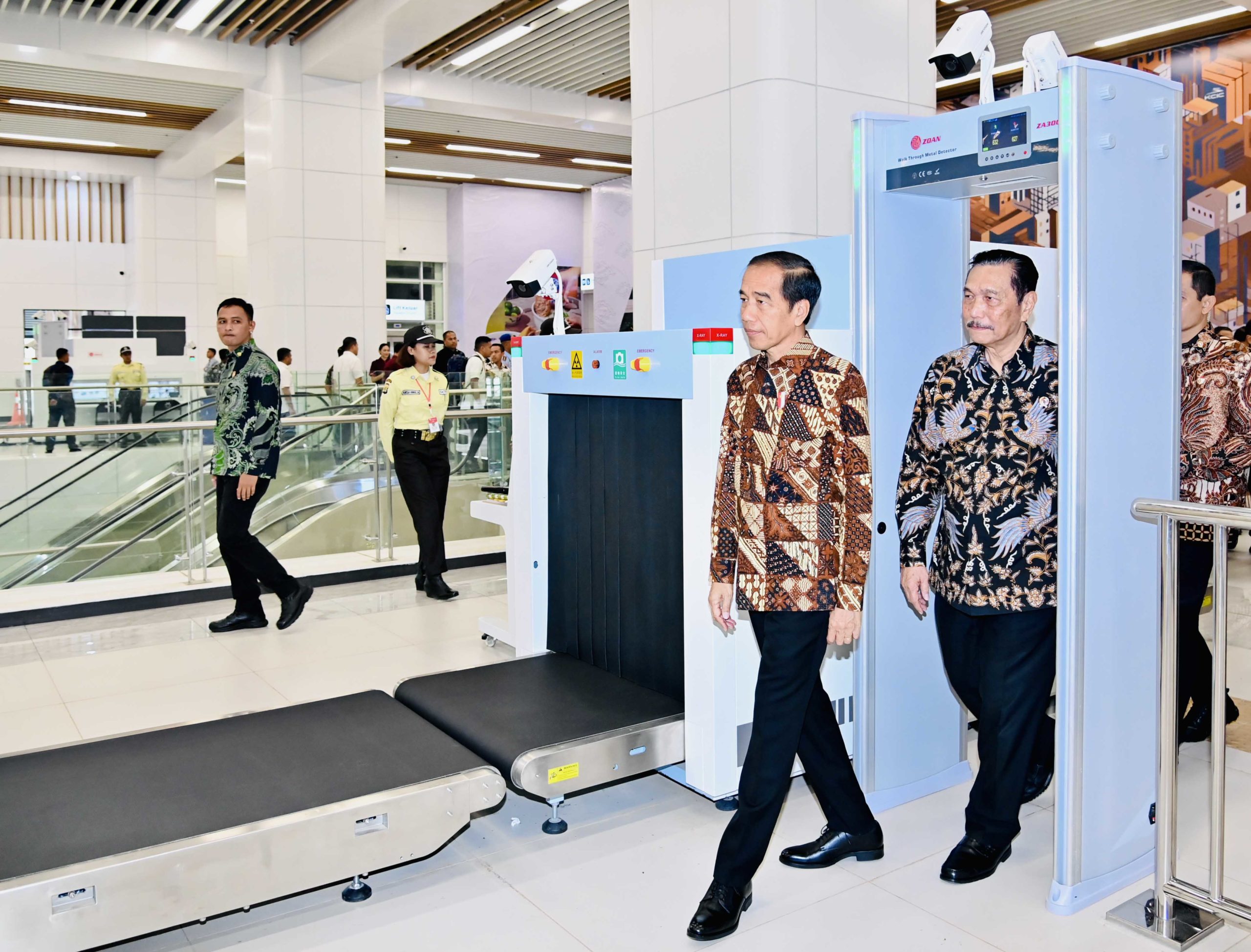 Peresmian Kereta Cepat WHOOSH Oleh Presiden Joko Widodo